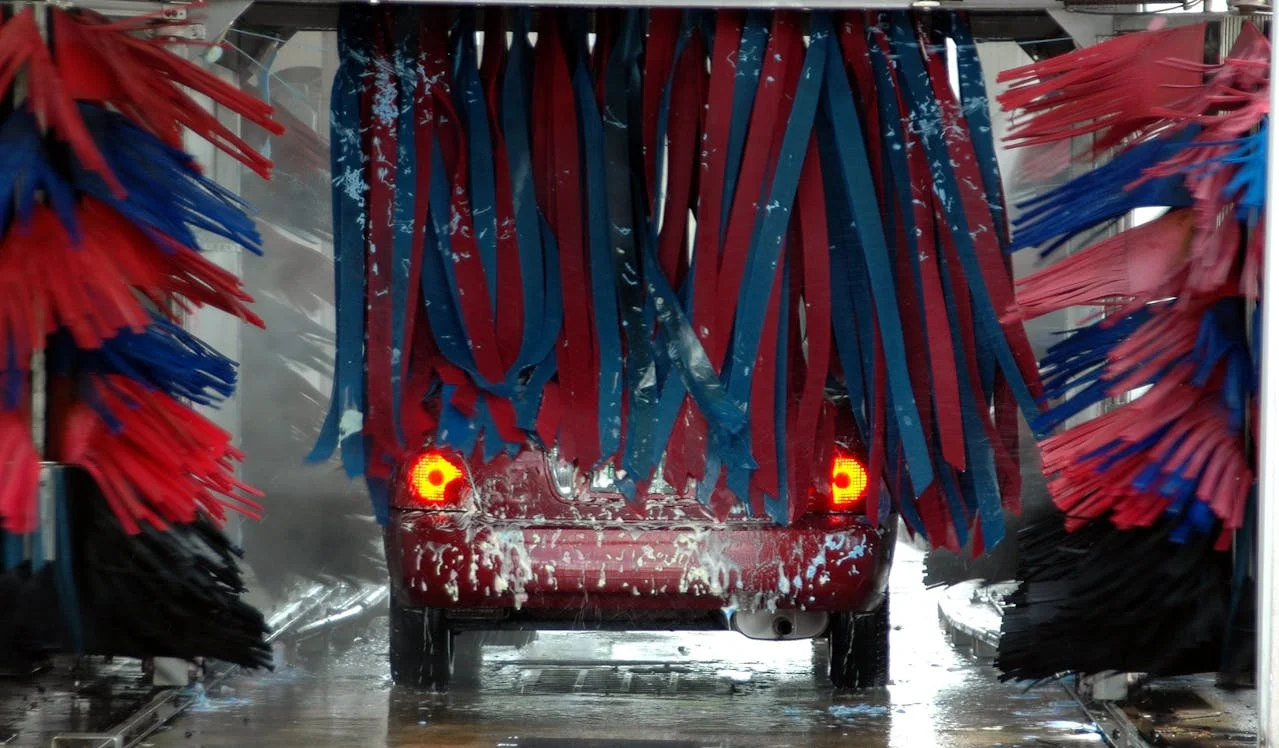 background picture of Mister Car Wash